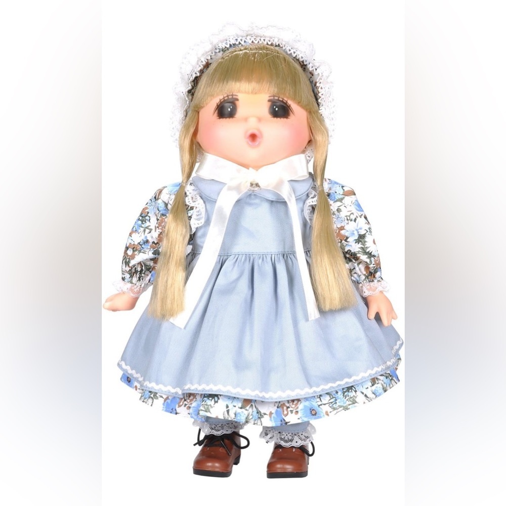 NWT MADEMOISELLE Gege Akiba Japanese 15"